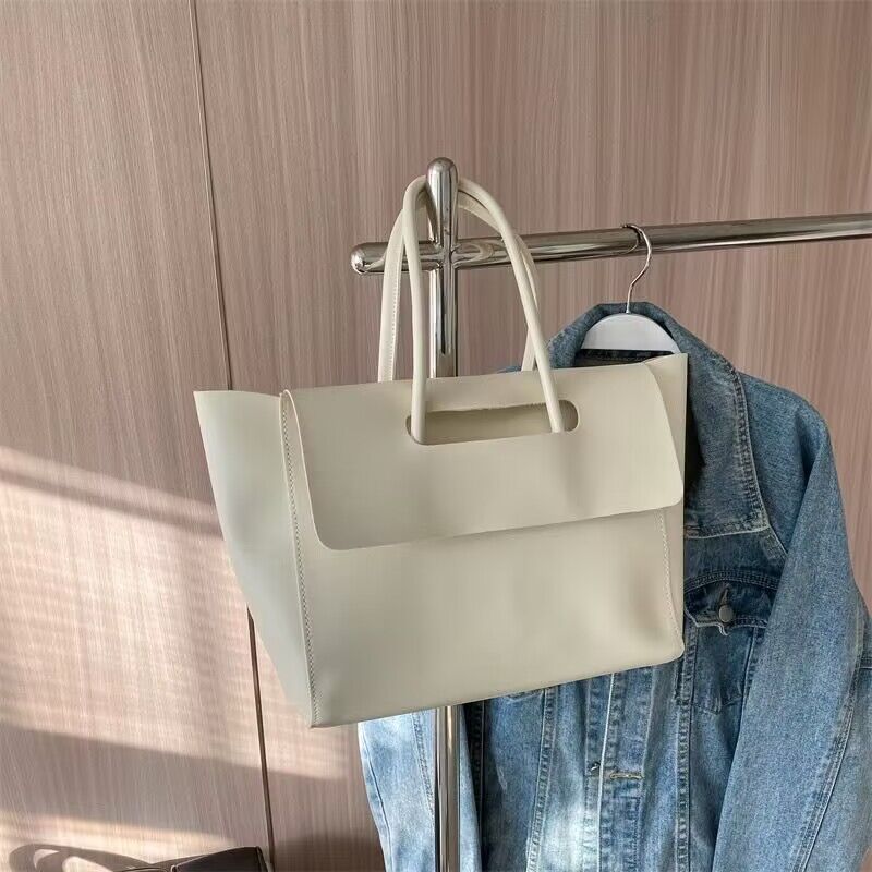 Sac à Main Rétro Grande Capacité – Tote Élégant