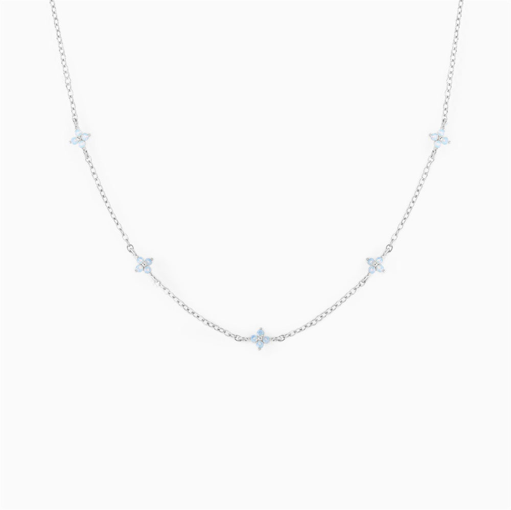 Collier Fleur Élégante