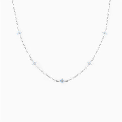 Collier Fleur Élégante
