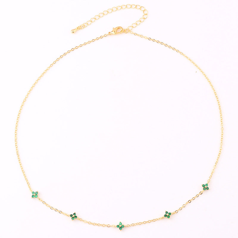 Collier Fleur Élégante
