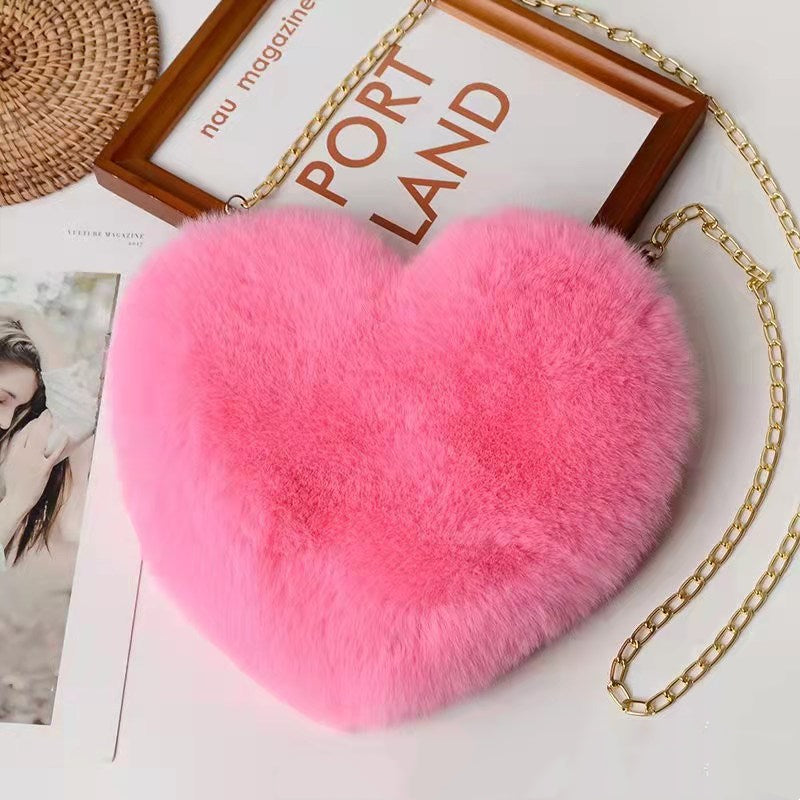 Sac Cœur en Peluche avec Chaîne